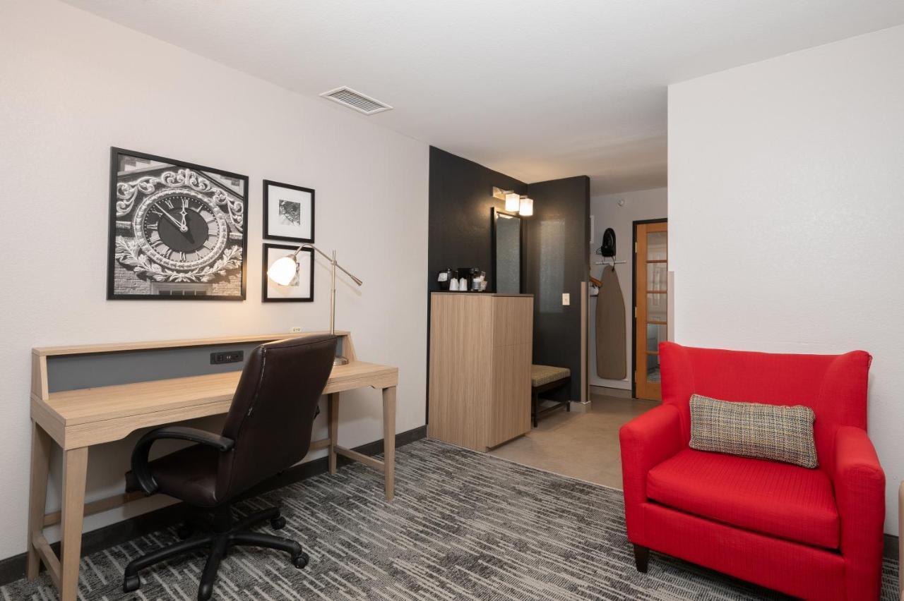 Country Inn & Suites By Radisson, Bloomington-Normal Airport, Il Ngoại thất bức ảnh