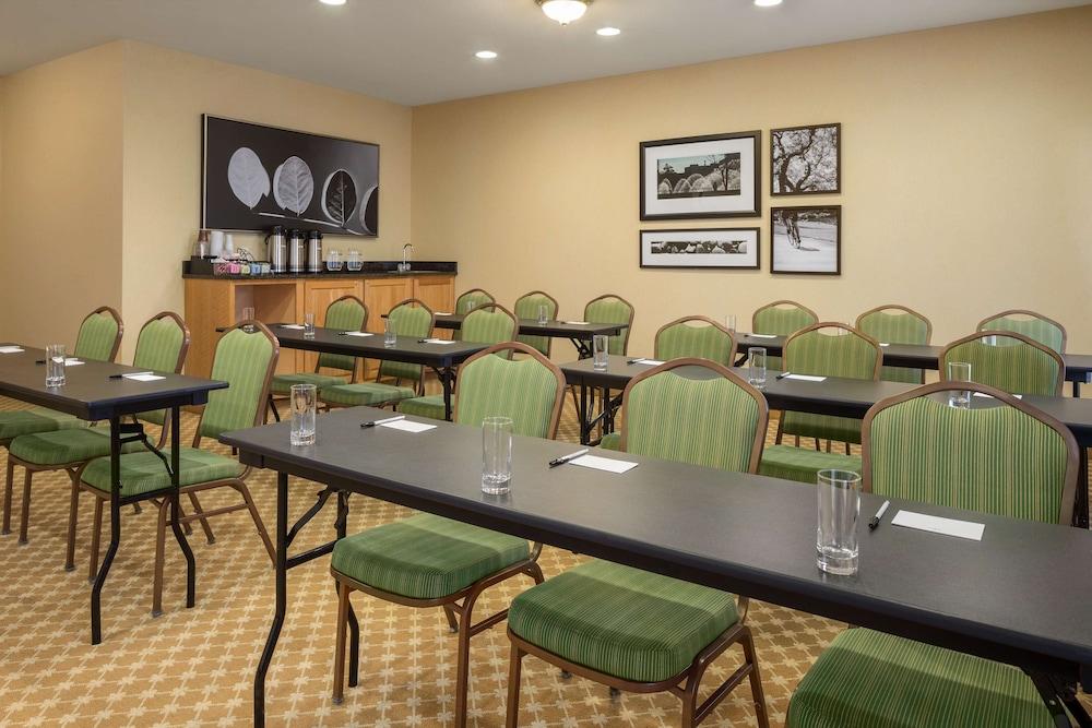 Country Inn & Suites By Radisson, Bloomington-Normal Airport, Il Ngoại thất bức ảnh