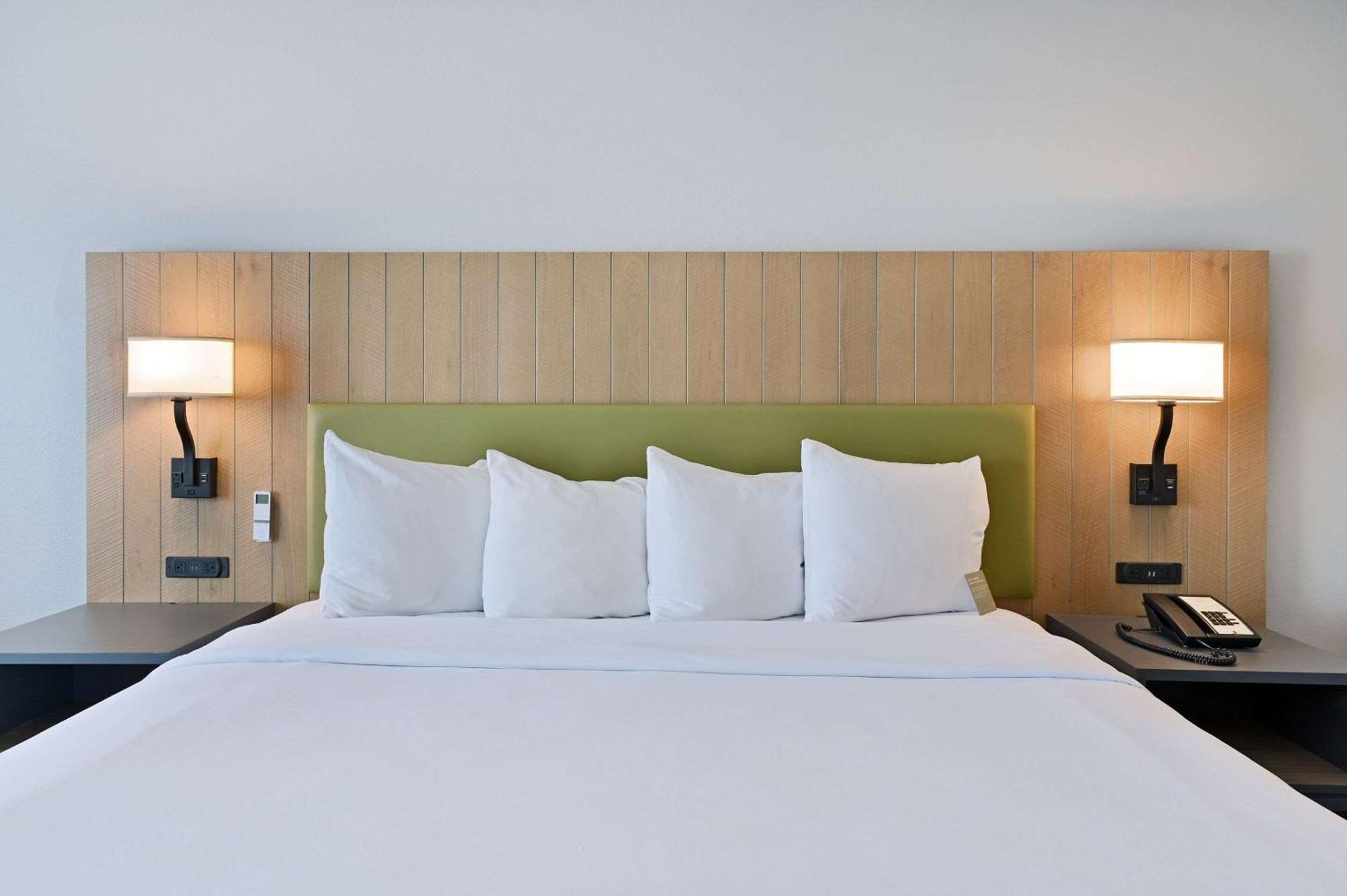 Country Inn & Suites By Radisson, Bloomington-Normal Airport, Il Ngoại thất bức ảnh