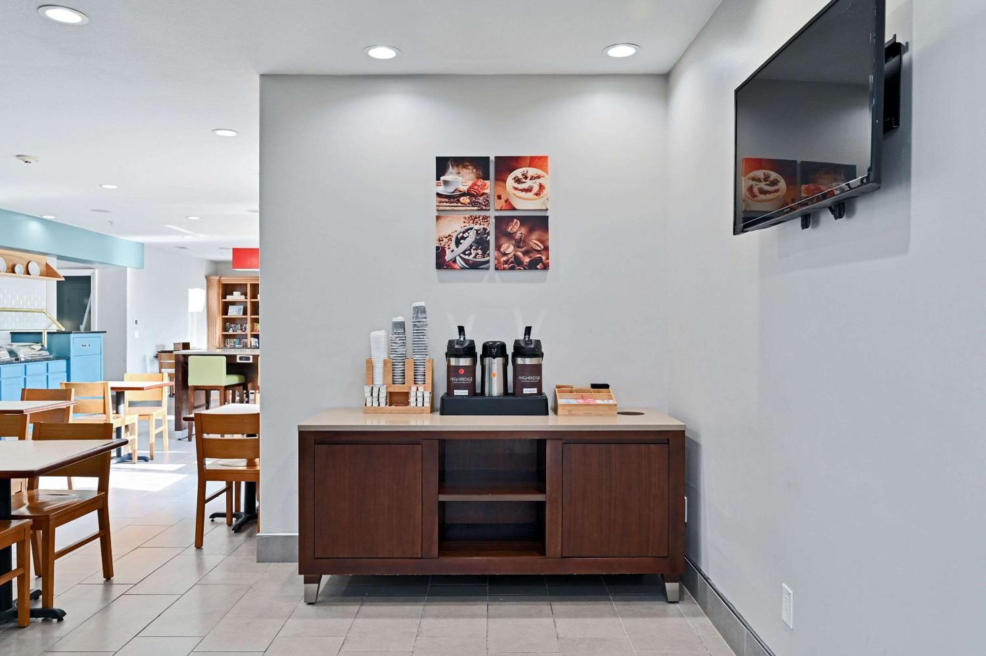 Country Inn & Suites By Radisson, Bloomington-Normal Airport, Il Ngoại thất bức ảnh