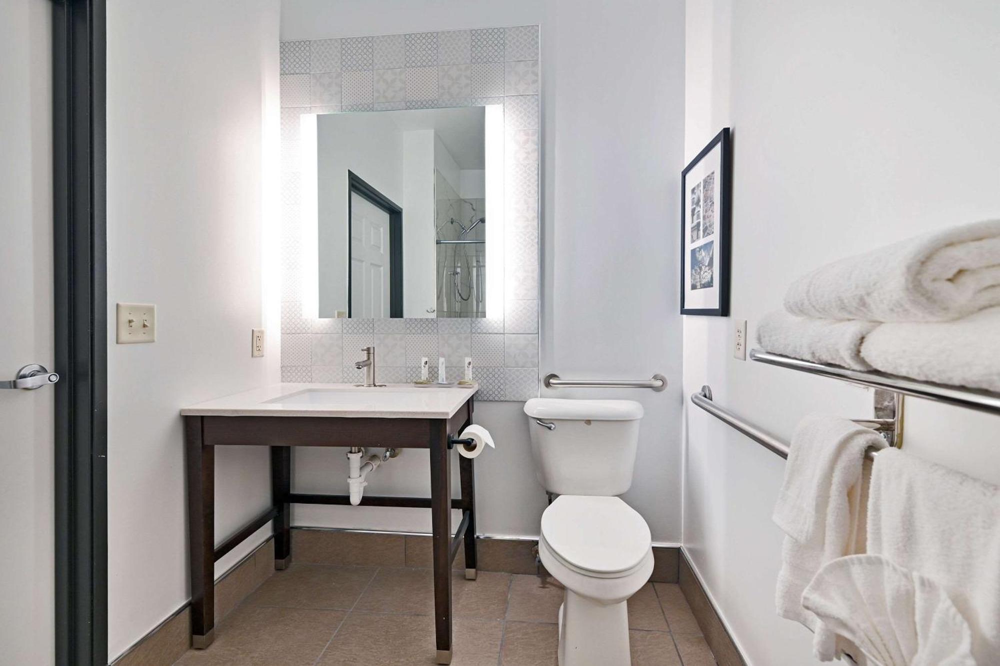 Country Inn & Suites By Radisson, Bloomington-Normal Airport, Il Ngoại thất bức ảnh