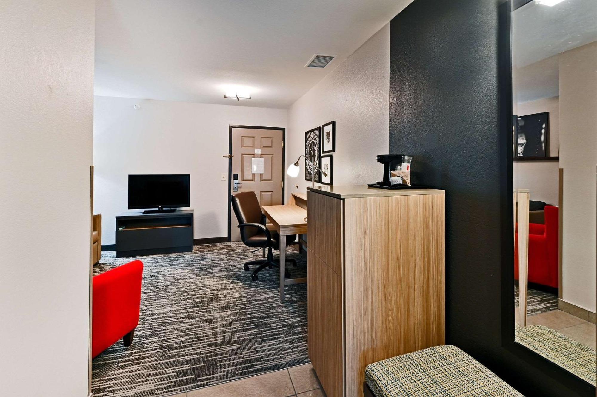 Country Inn & Suites By Radisson, Bloomington-Normal Airport, Il Ngoại thất bức ảnh