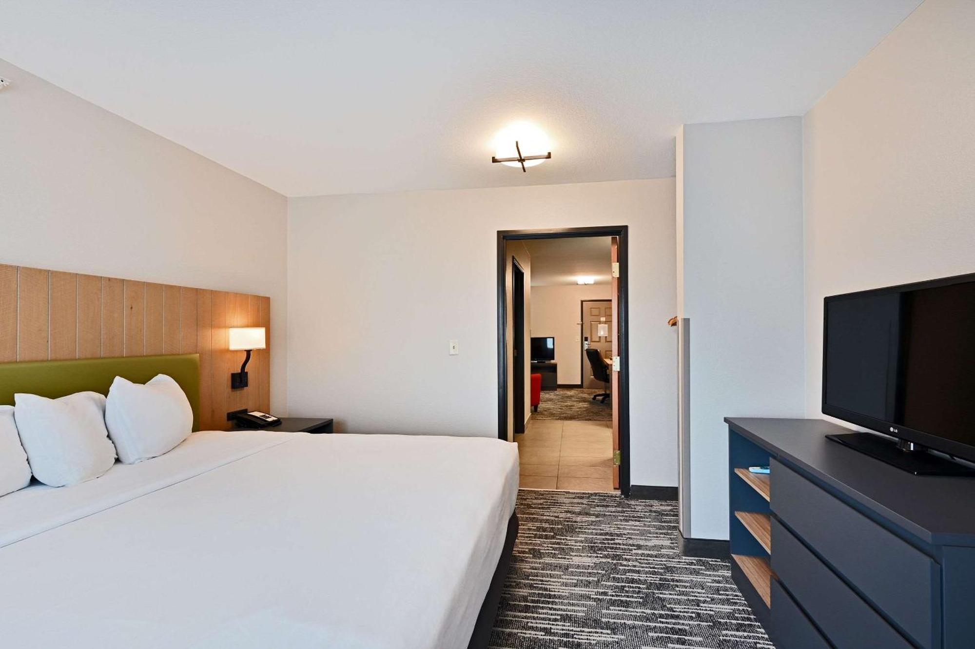 Country Inn & Suites By Radisson, Bloomington-Normal Airport, Il Ngoại thất bức ảnh